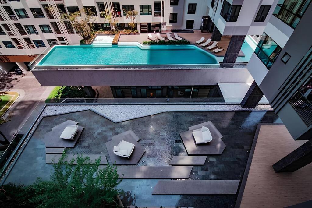 Appartement Pool With 360 View Of & Location